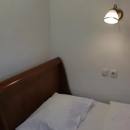 Mladenovic Apartament *