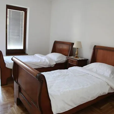 Mladenovic Apartment *