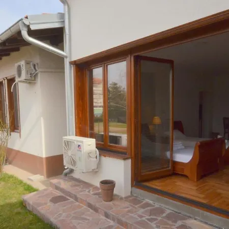 Mladenovic Apartment