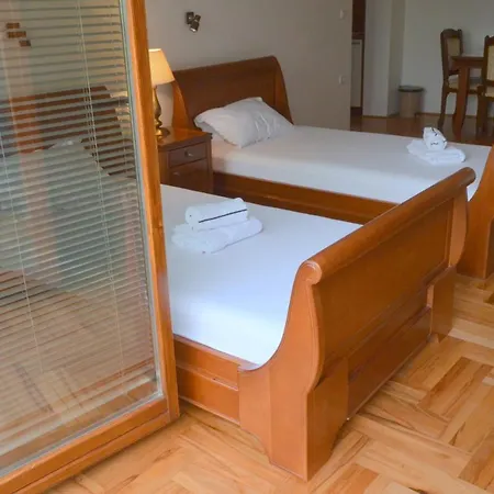 Mladenovic Apartment Kladovo